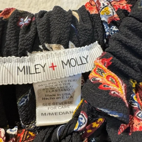 Black Floral Off-Shoulder Mini Dress - Picture 7 of 10